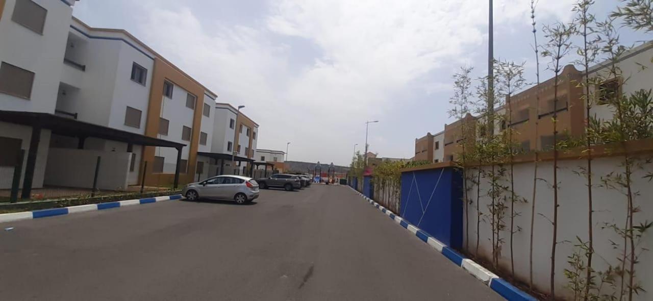 Apartement Haut Standing Avec Piscine A La Marina Saidia Exterior photo