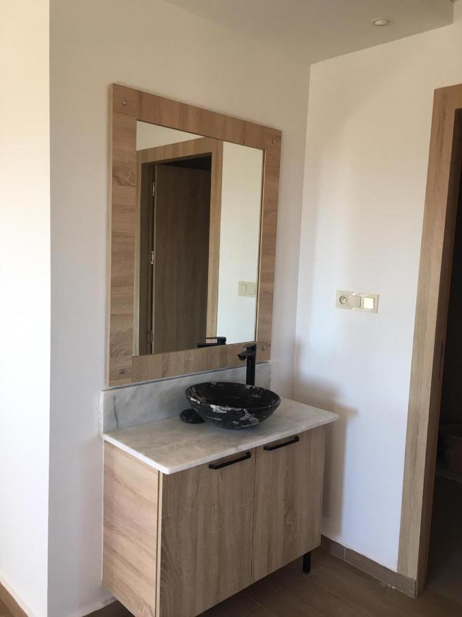Apartement Haut Standing Avec Piscine A La Marina Saidia Exterior photo